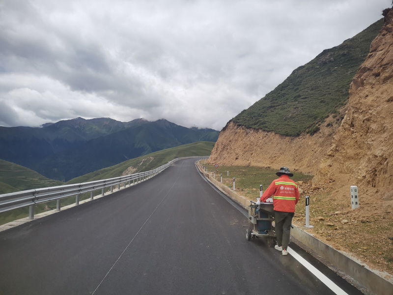 道路標線施工